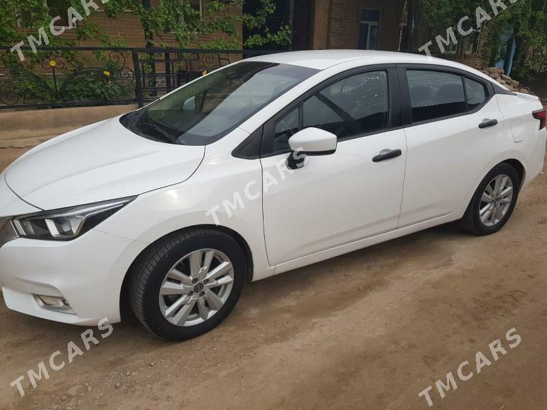Nissan Versa 2020 - 170 000 TMT - Фарап - img 6