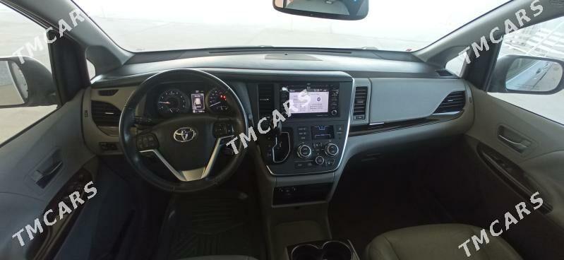 Toyota Sienna 2019 - 470 000 TMT - Мары - img 2
