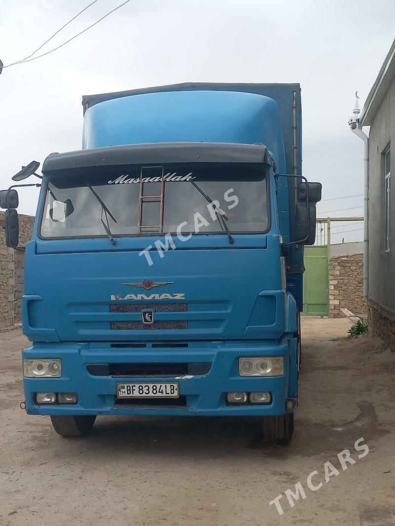 Kamaz Euro 3 2010 - 500 000 TMT - Magdanly - img 4