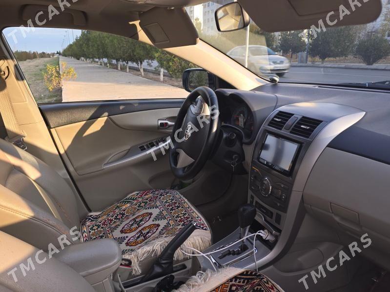 Toyota Corolla 2013 - 240 000 TMT - Ким район - img 10