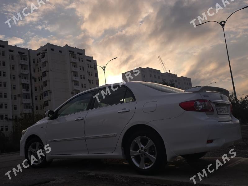Toyota Corolla 2013 - 240 000 TMT - Ким район - img 2
