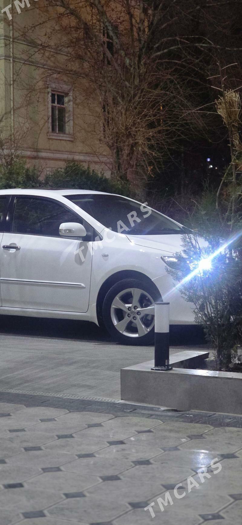 Toyota Corolla 2013 - 240 000 TMT - Ким район - img 3