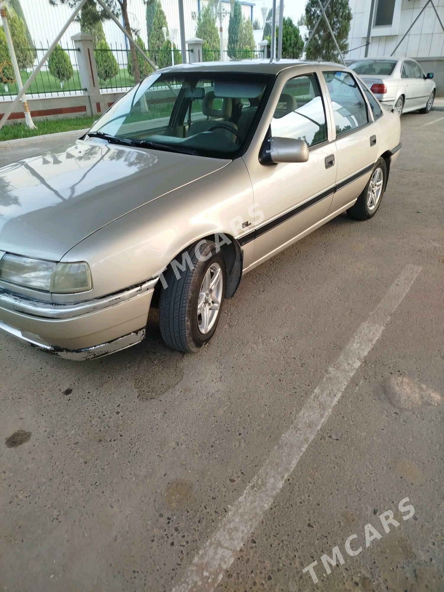 Opel Vectra 1992 - 33 000 TMT - Мары - img 3
