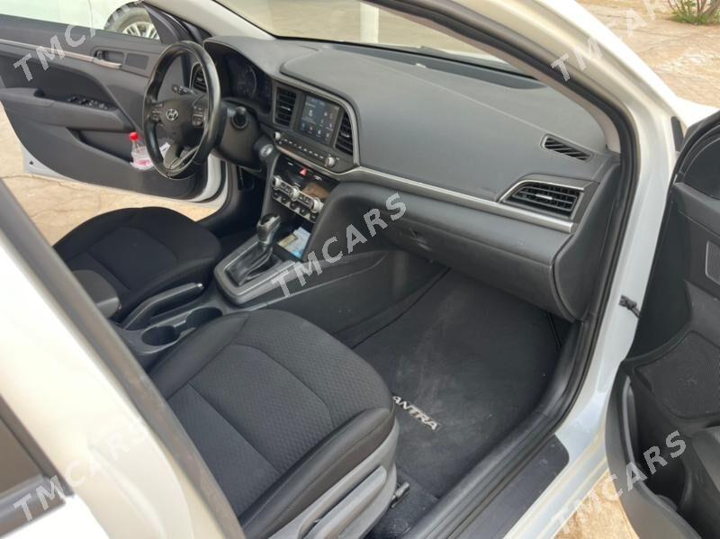 Hyundai Elantra 2019 - 210 000 TMT - Mary - img 3