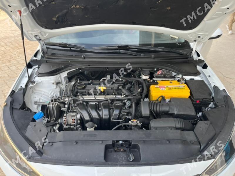 Hyundai Elantra 2019 - 210 000 TMT - Mary - img 2