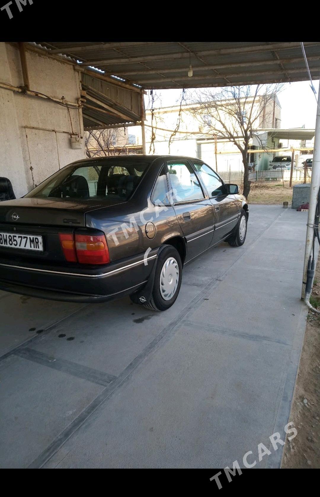 Opel Vectra 1993 - 46 000 TMT - Mary - img 6