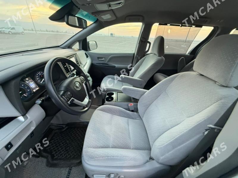 Toyota Sienna 2019 - 475 000 TMT - Ашхабад - img 8