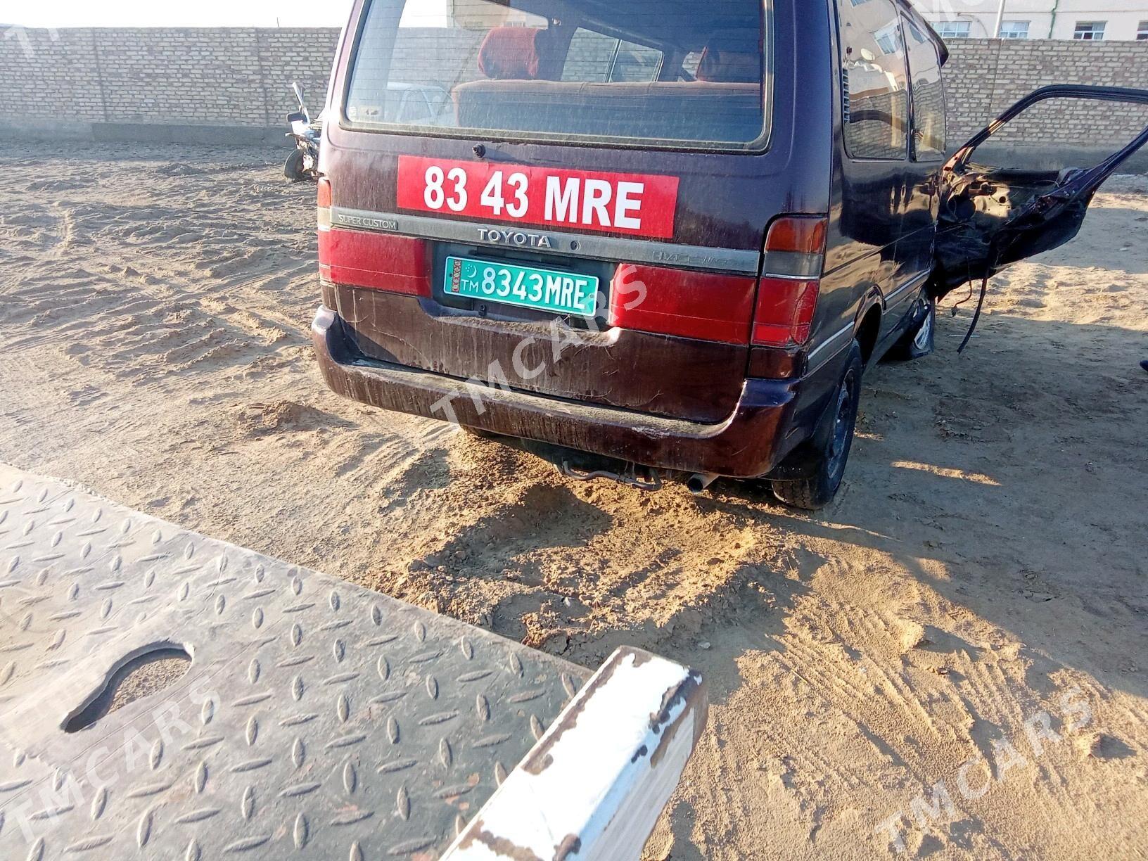 Toyota Hiace 1990 - 11 000 TMT - Mary - img 2