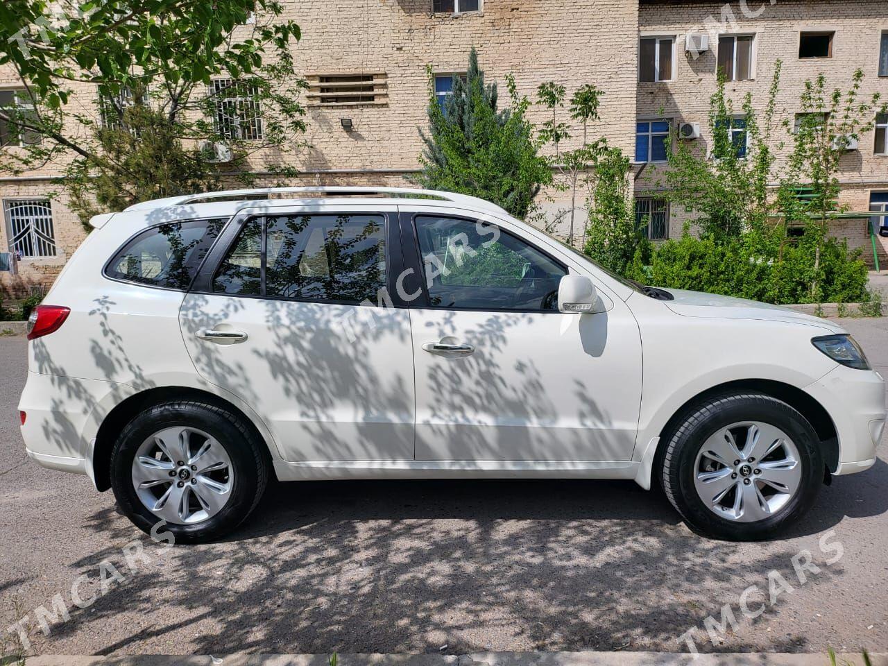 Hyundai Santa Fe 2011 - 210 000 TMT - Aşgabat - img 4