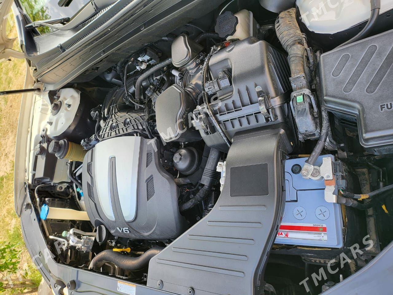 Hyundai Santa Fe 2011 - 210 000 TMT - Aşgabat - img 6