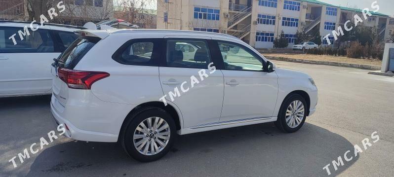 Mitsubishi Outlander 2022 - 312 000 TMT - Ашхабад - img 3