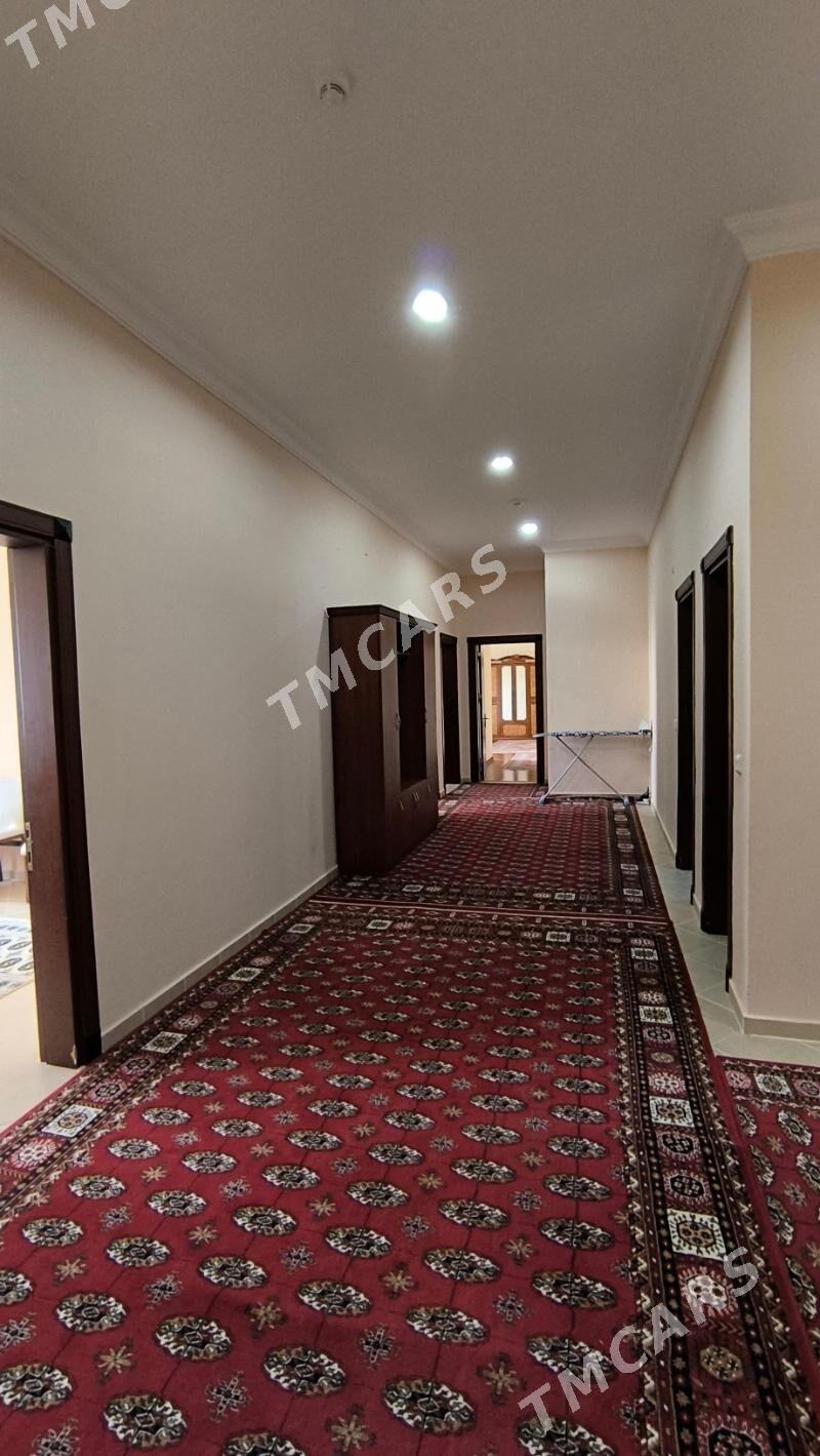 Elitka 4 komnat 192m² Sowetska - Sowetskiý köç. (Garaşsyzlyk şaýoly) - img 8