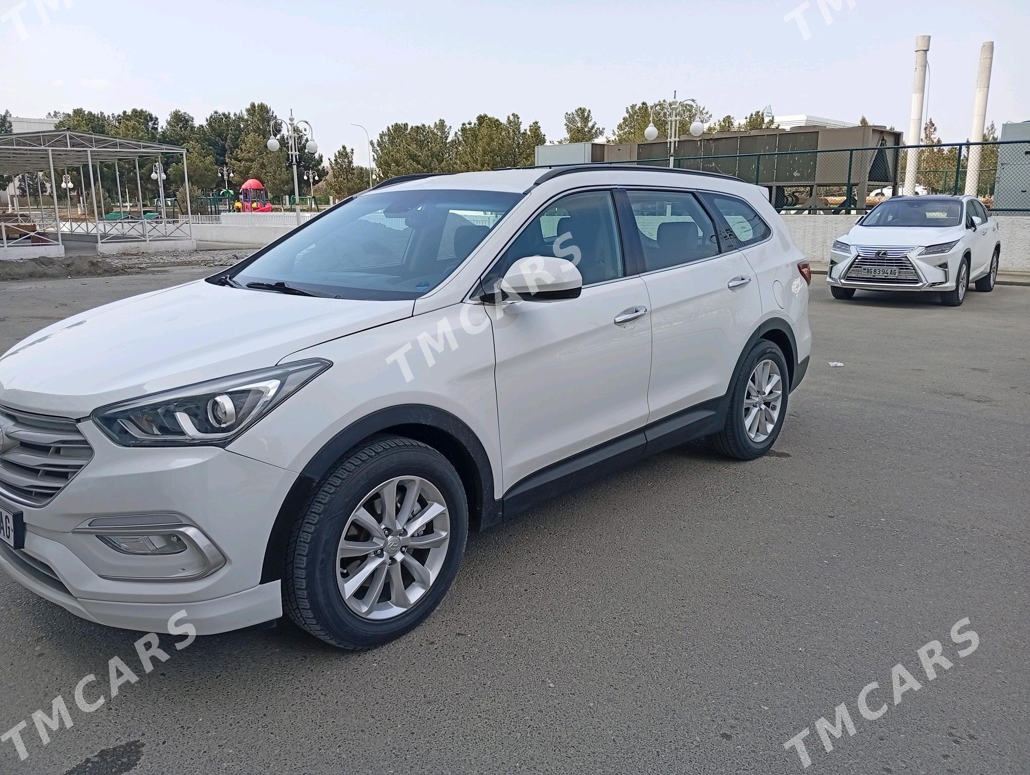 Hyundai Santa Fe 2017 - 330 000 TMT - Ашхабад - img 4