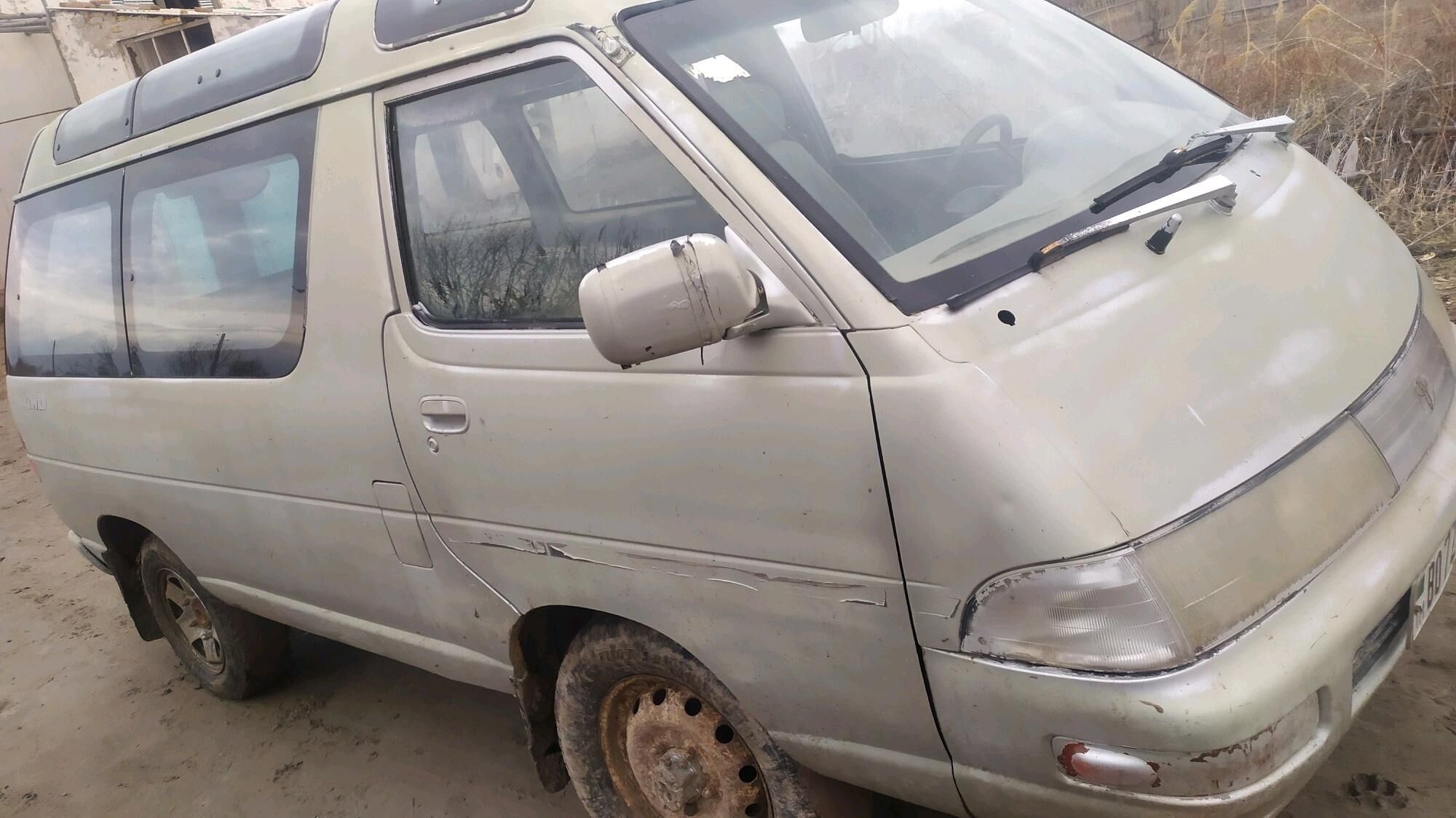 Toyota Town Ace 1993 - 35 000 TMT - Кёнеургенч - img 3