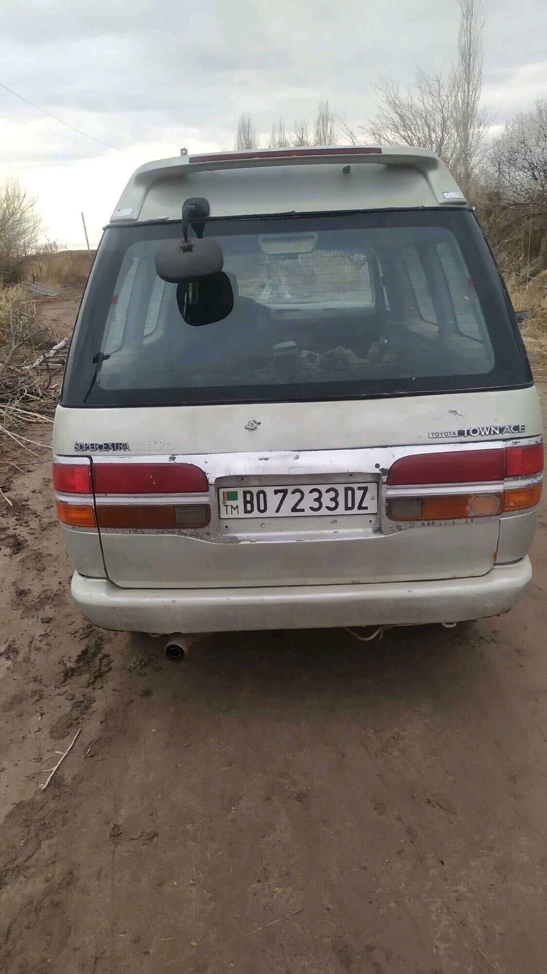 Toyota Town Ace 1993 - 35 000 TMT - Кёнеургенч - img 4