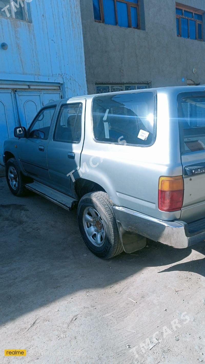 Toyota Hilux 1992 - 45 000 TMT - Шабатский этрап - img 2