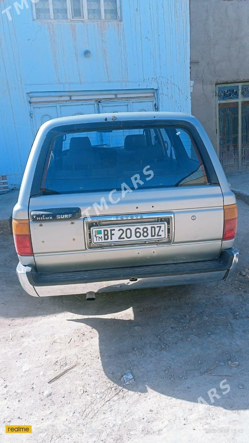 Toyota Hilux 1992 - 45 000 TMT - Шабатский этрап - img 3