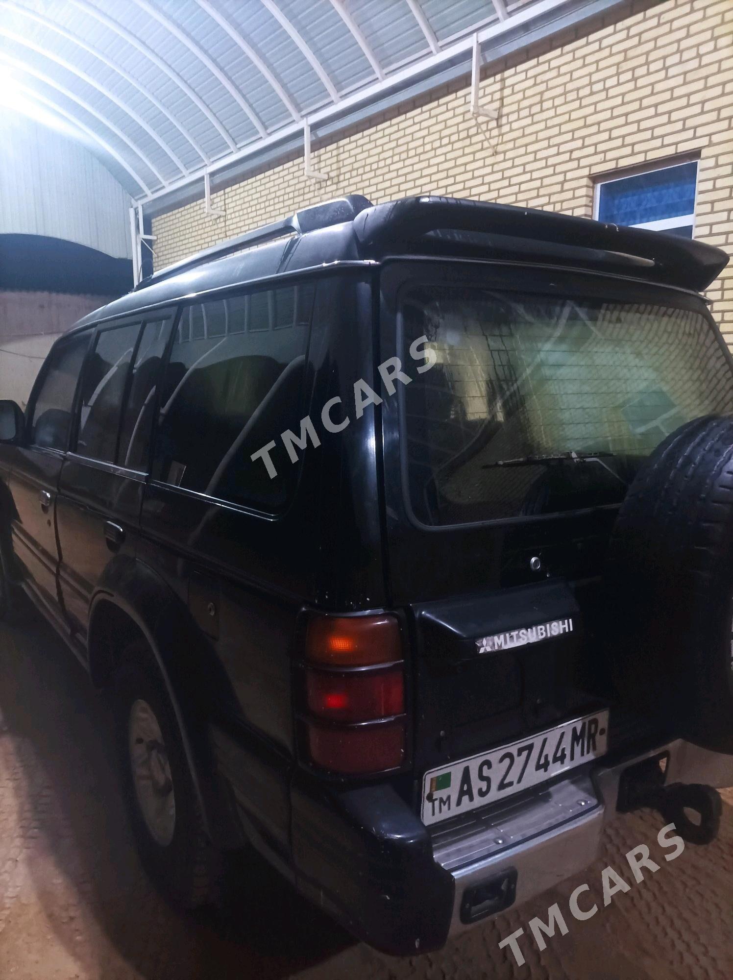 Mitsubishi Montero 1995 - 70 000 TMT - Ёлётен - img 4