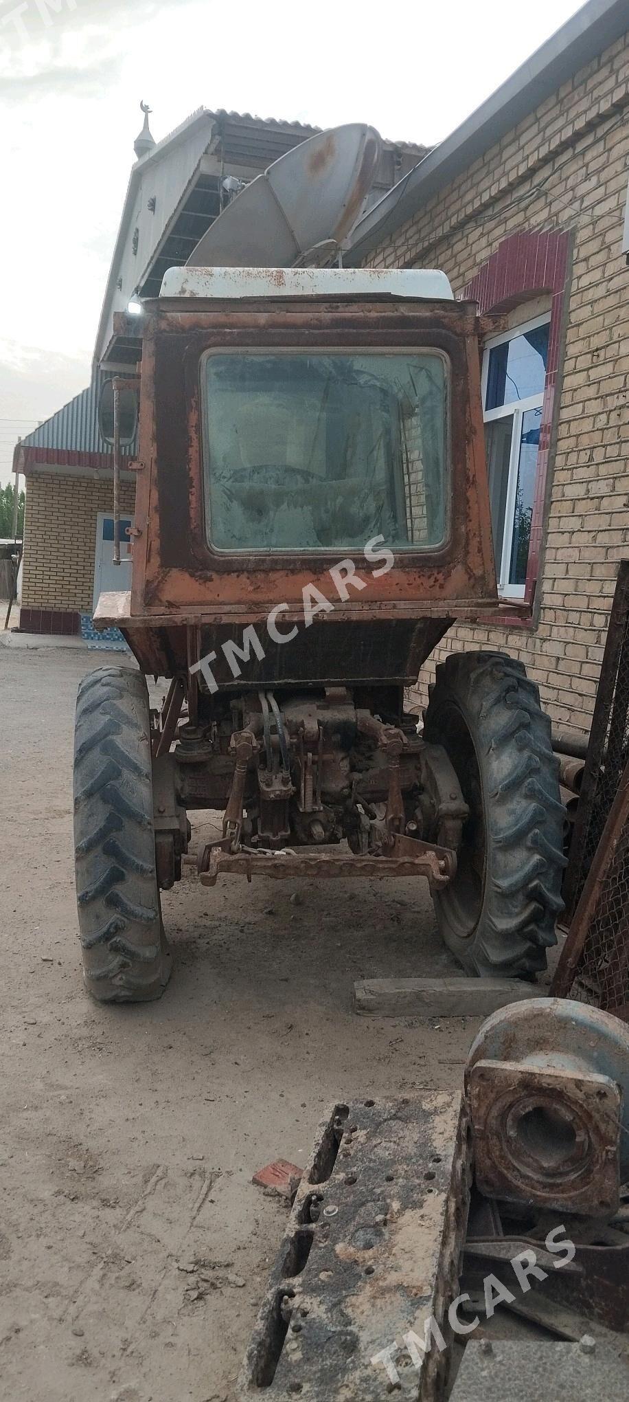 MTZ 80 1985 - 15 000 TMT - Сакарчага - img 2