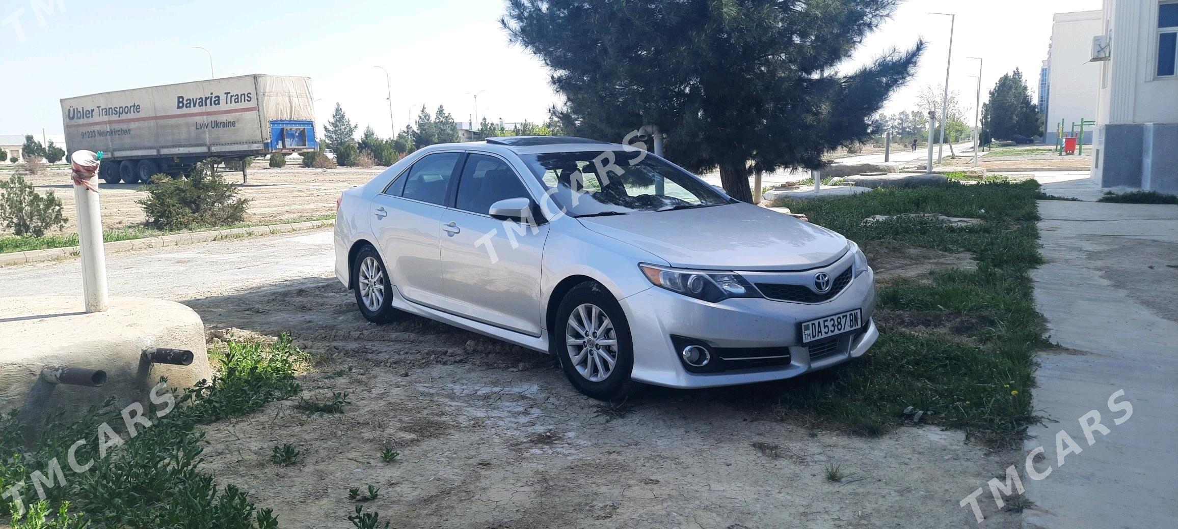 Toyota Camry 2012 - 235 000 TMT - Балканабат - img 5