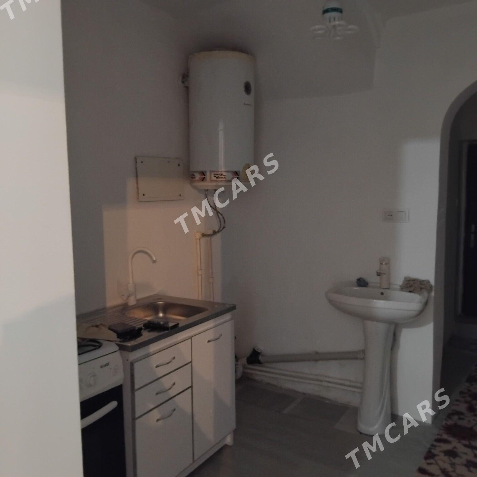 Парк тарап 2этаж дом 1эт 1ком - Дашогуз - img 4