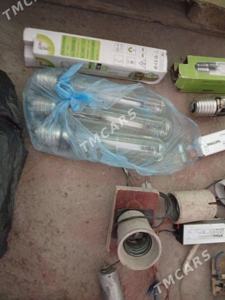 pražektyr lampa drosyl - Büzmeýin GRES - img 7