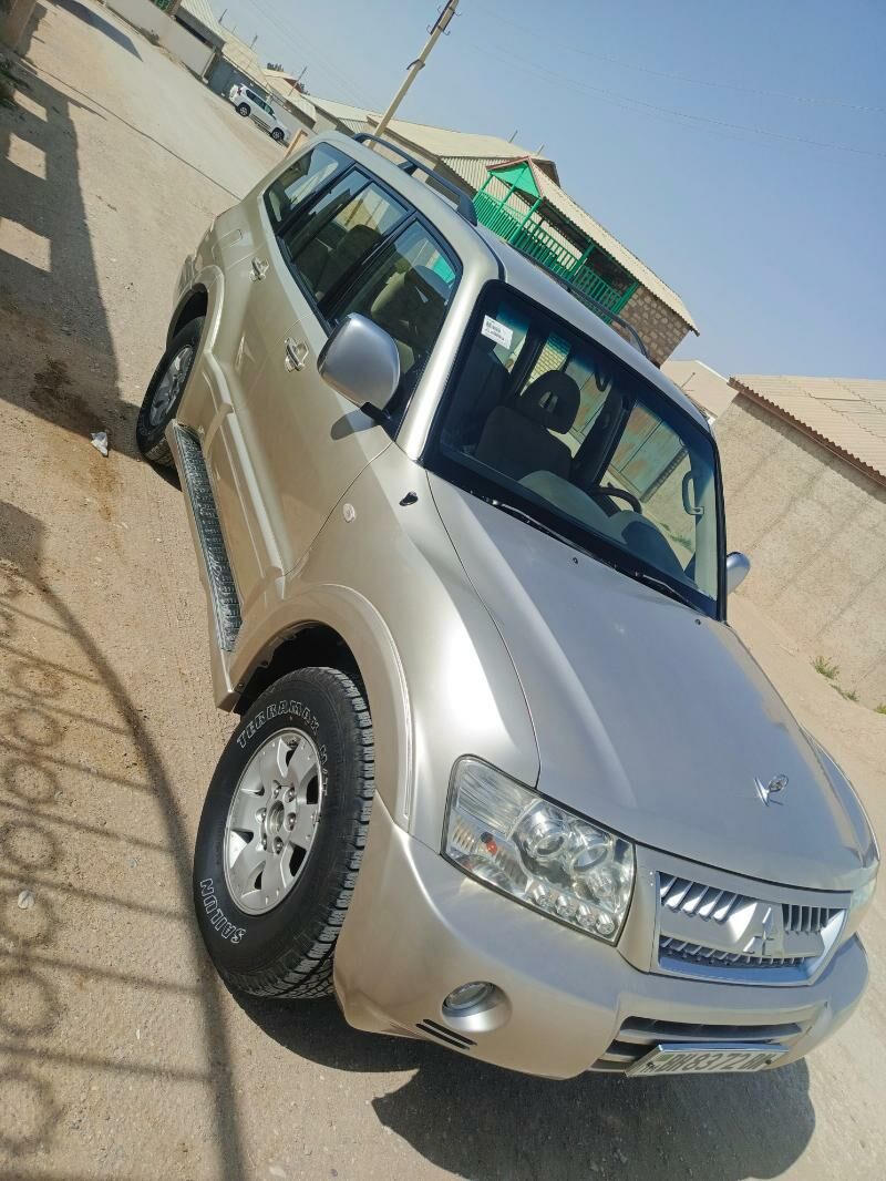 Mitsubishi Pajero 2005 - 160 000 TMT - Balkanabat - img 3