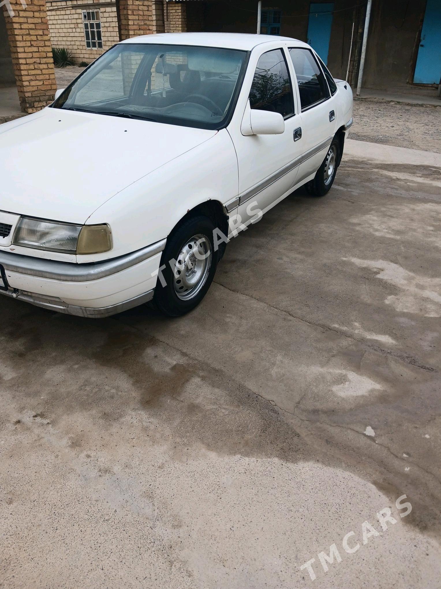 Opel Vectra 1989 - 20 000 TMT - Кака - img 2