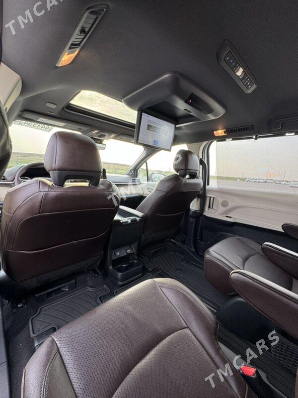 Toyota Sienna 2022 - 686 000 TMT - Ашхабад - img 7