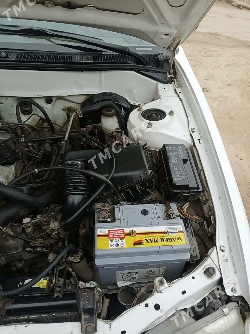 Toyota Corolla 1998 - 72 000 TMT - Дашогуз - img 5