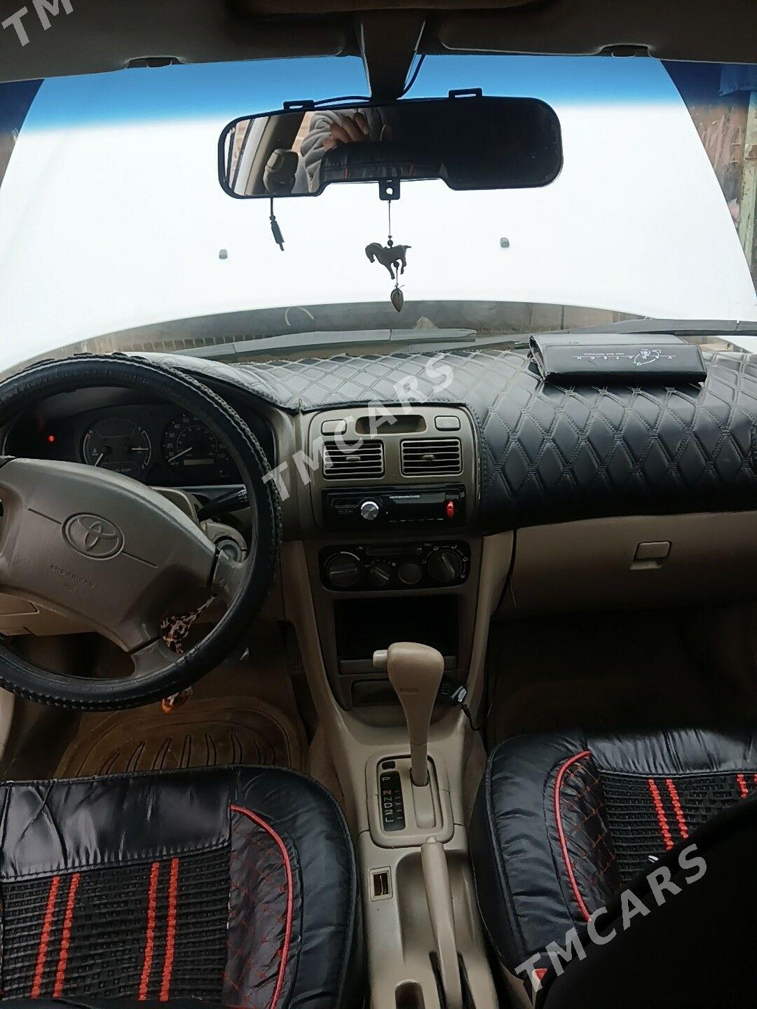 Toyota Corolla 1998 - 72 000 TMT - Дашогуз - img 6