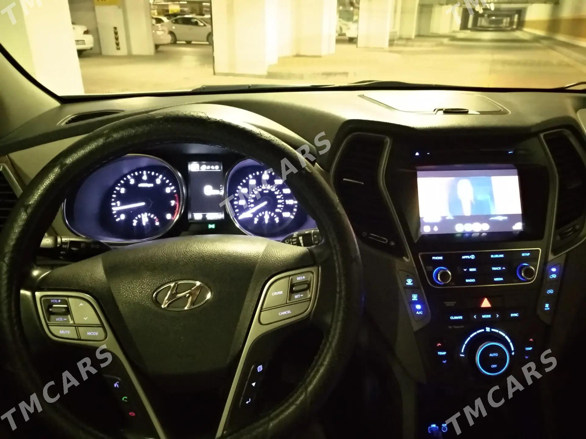 Hyundai Santa Fe 2017 - 300 000 TMT - Kim raýon - img 10