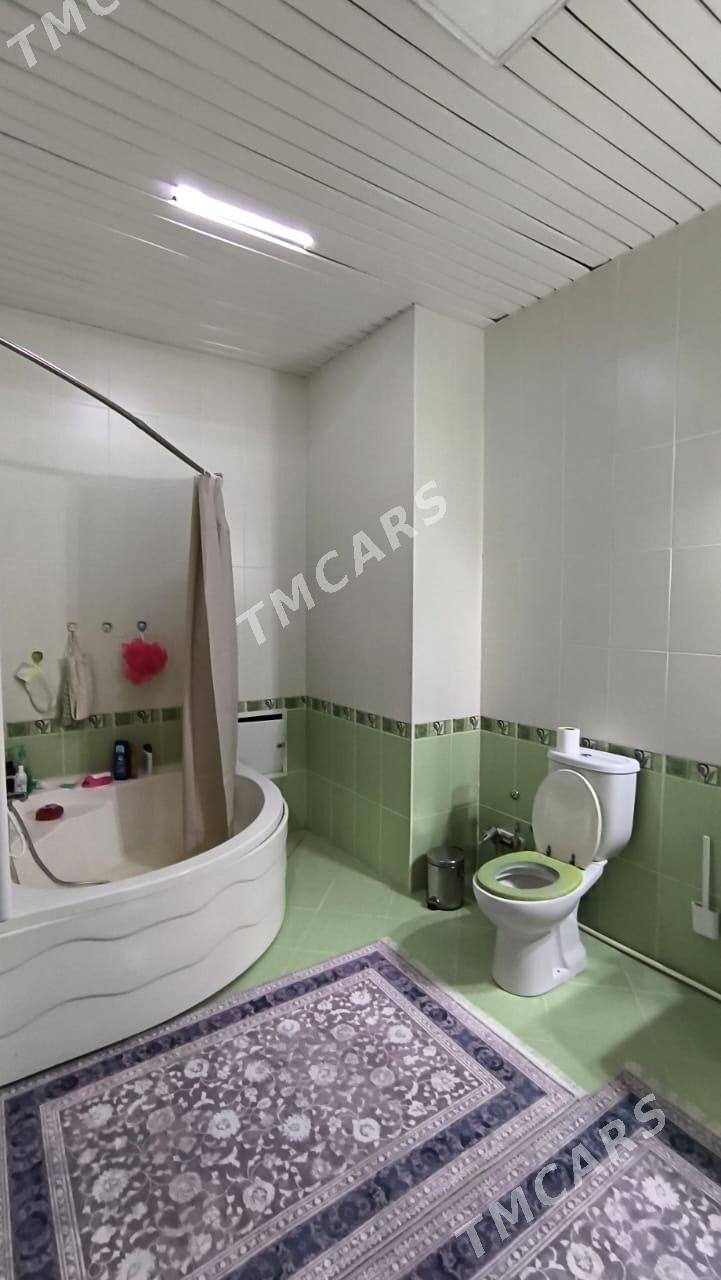 Элитка 4 ком 200м2 продажа - ул. Советская (Гарашсызлык шаёлы) - img 10