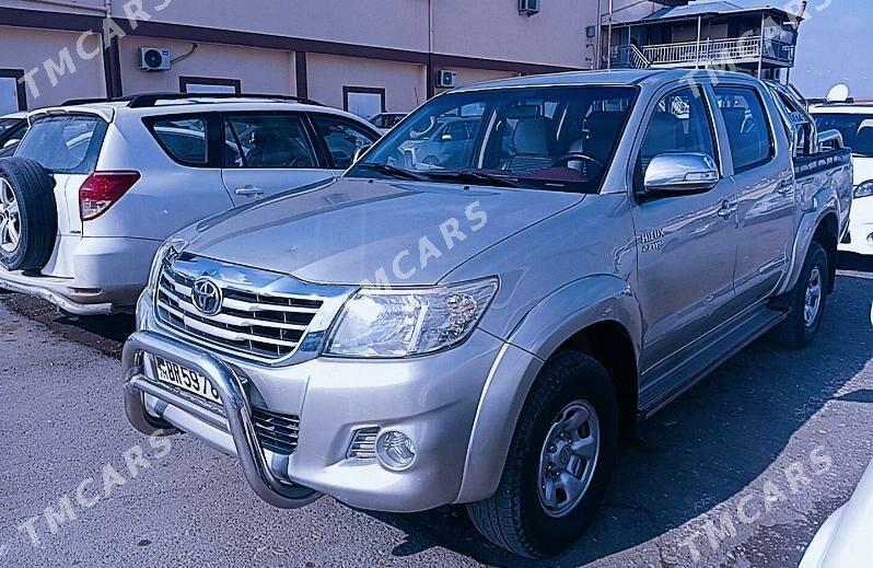 Toyota Hilux 2012 - 320 000 TMT - Türkmenabat - img 3
