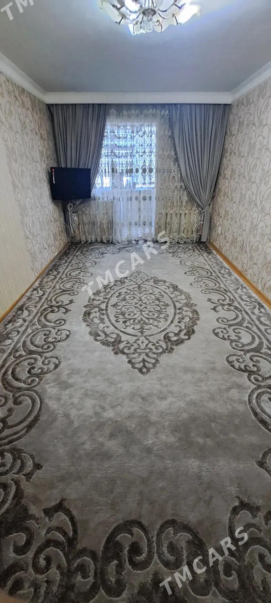 6mkr 2komnat satlyk 2etaz - 6 мкр - img 2