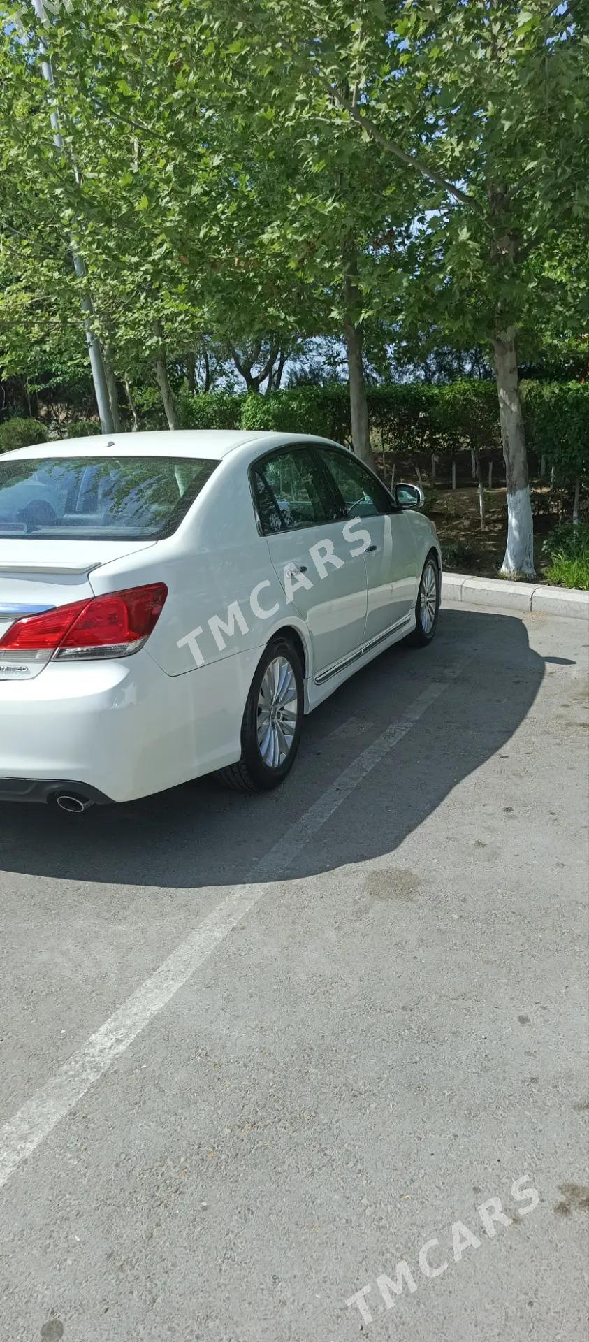 Toyota Avalon 2011 - 260 000 TMT - Багир - img 4