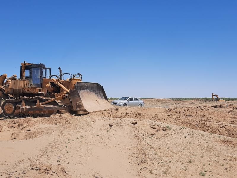 Caterpillar Dozer 2000 - 750 000 TMT - Мары - img 4
