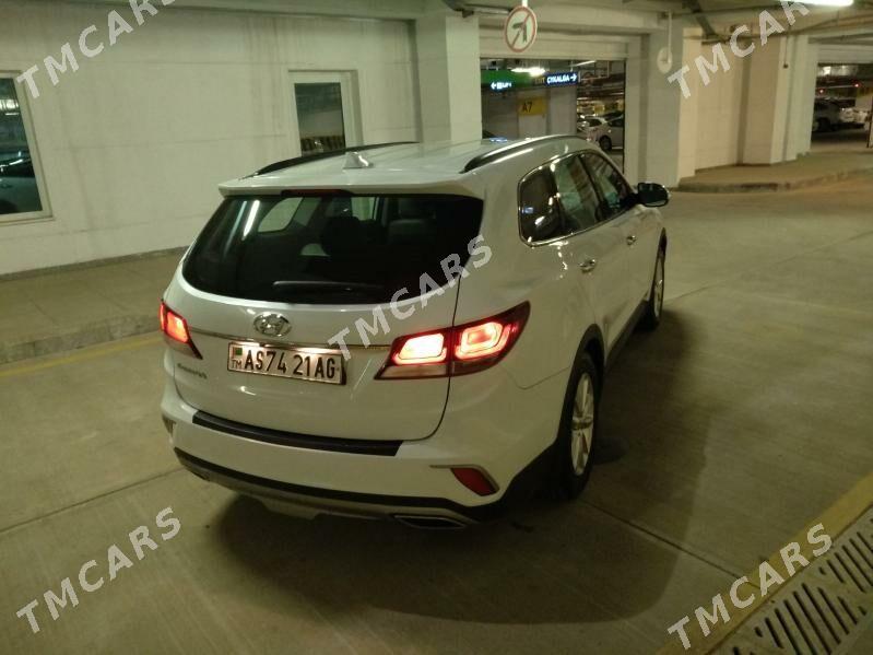 Hyundai Santa Fe 2017 - 300 000 TMT - Ким район - img 5