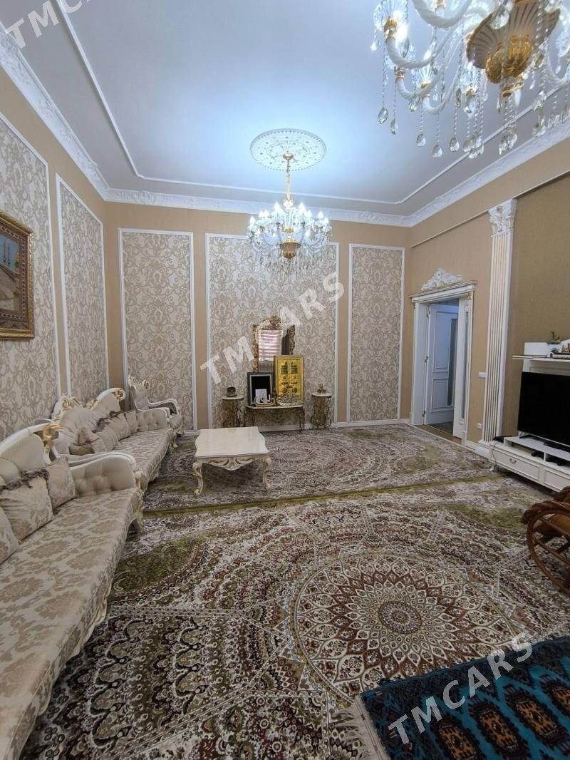 Элитка 13 этап 5ком 235м2 - Ашхабад - img 2
