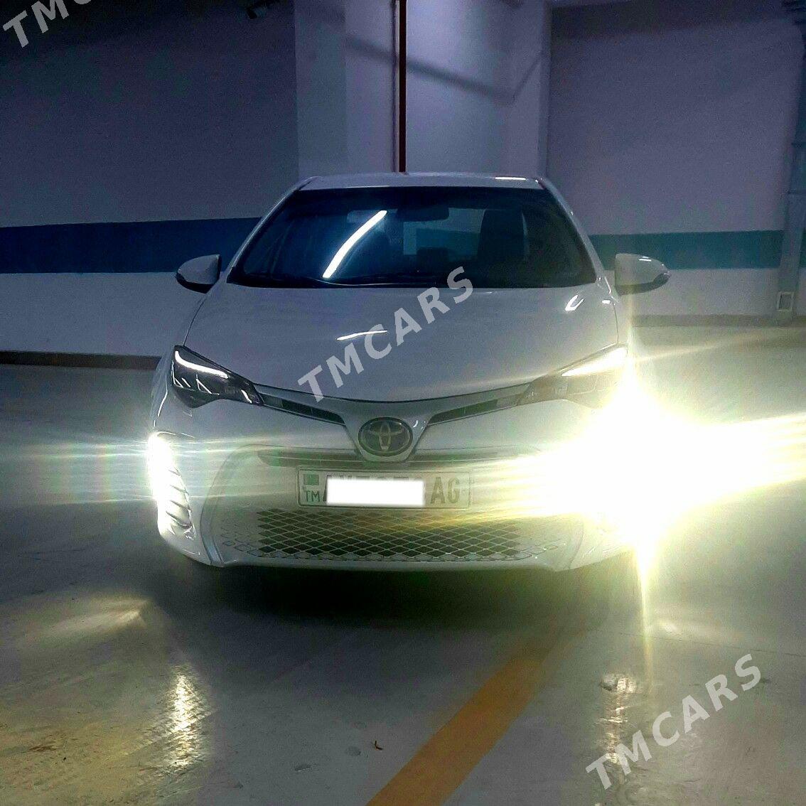Toyota Corolla 2018 - 220 000 TMT - Aşgabat - img 3