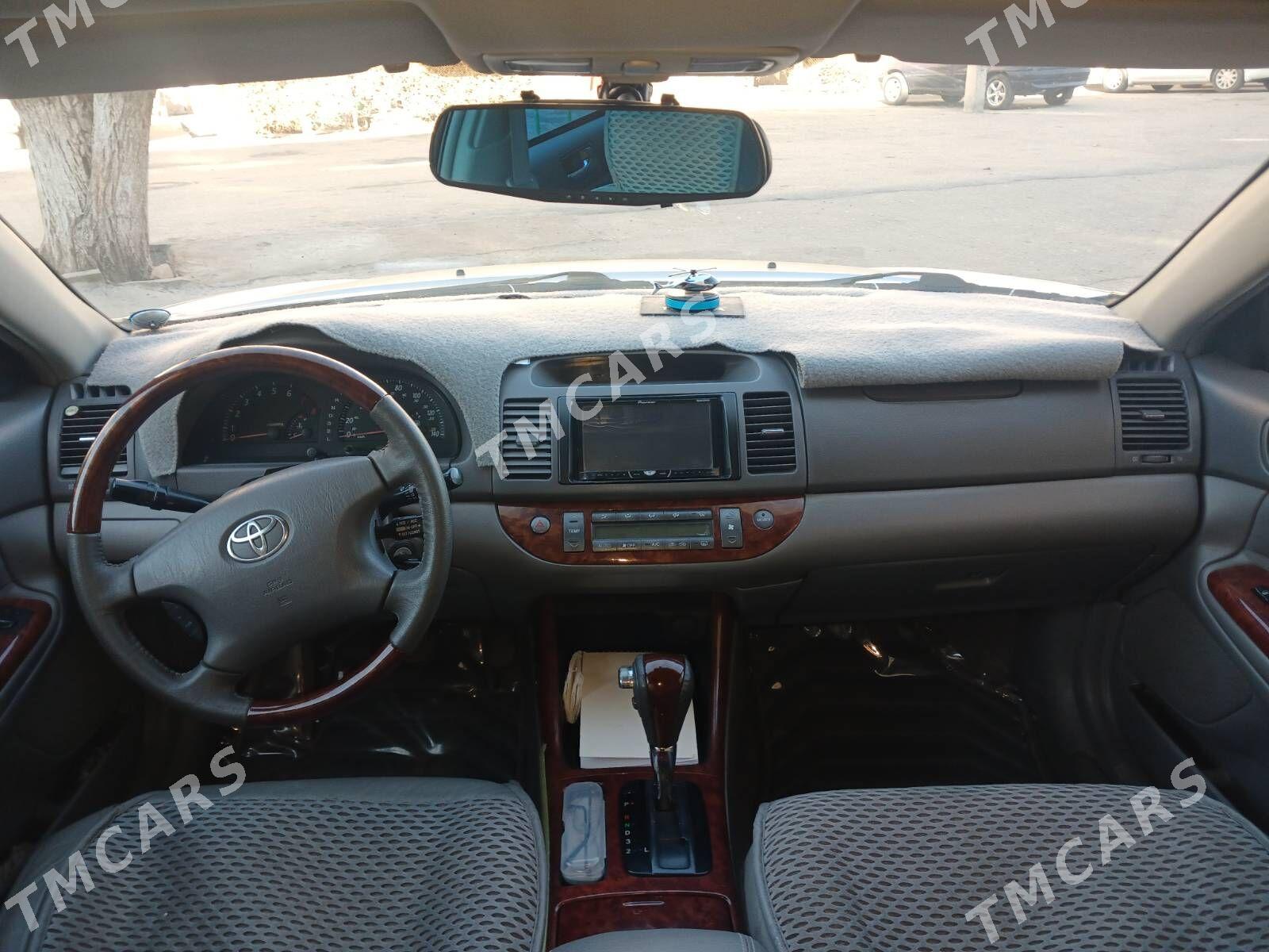 Toyota Camry 2003 - 210 000 TMT - Дашогуз - img 7