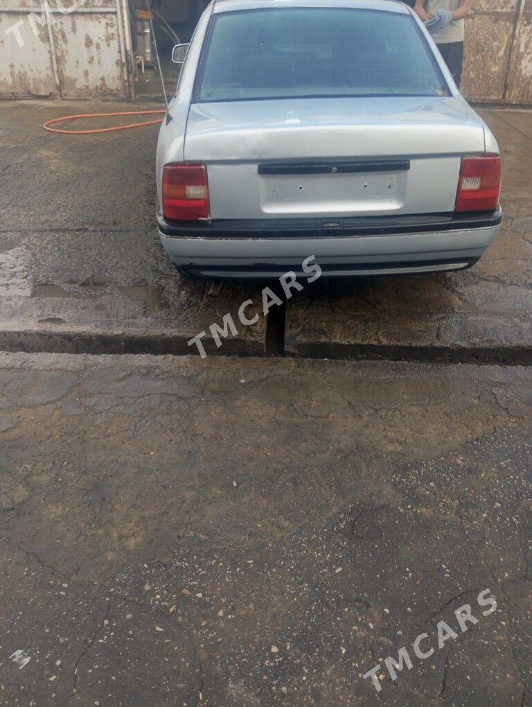 Opel Vectra 1993 - 30 000 TMT - Türkmenbaşy - img 2