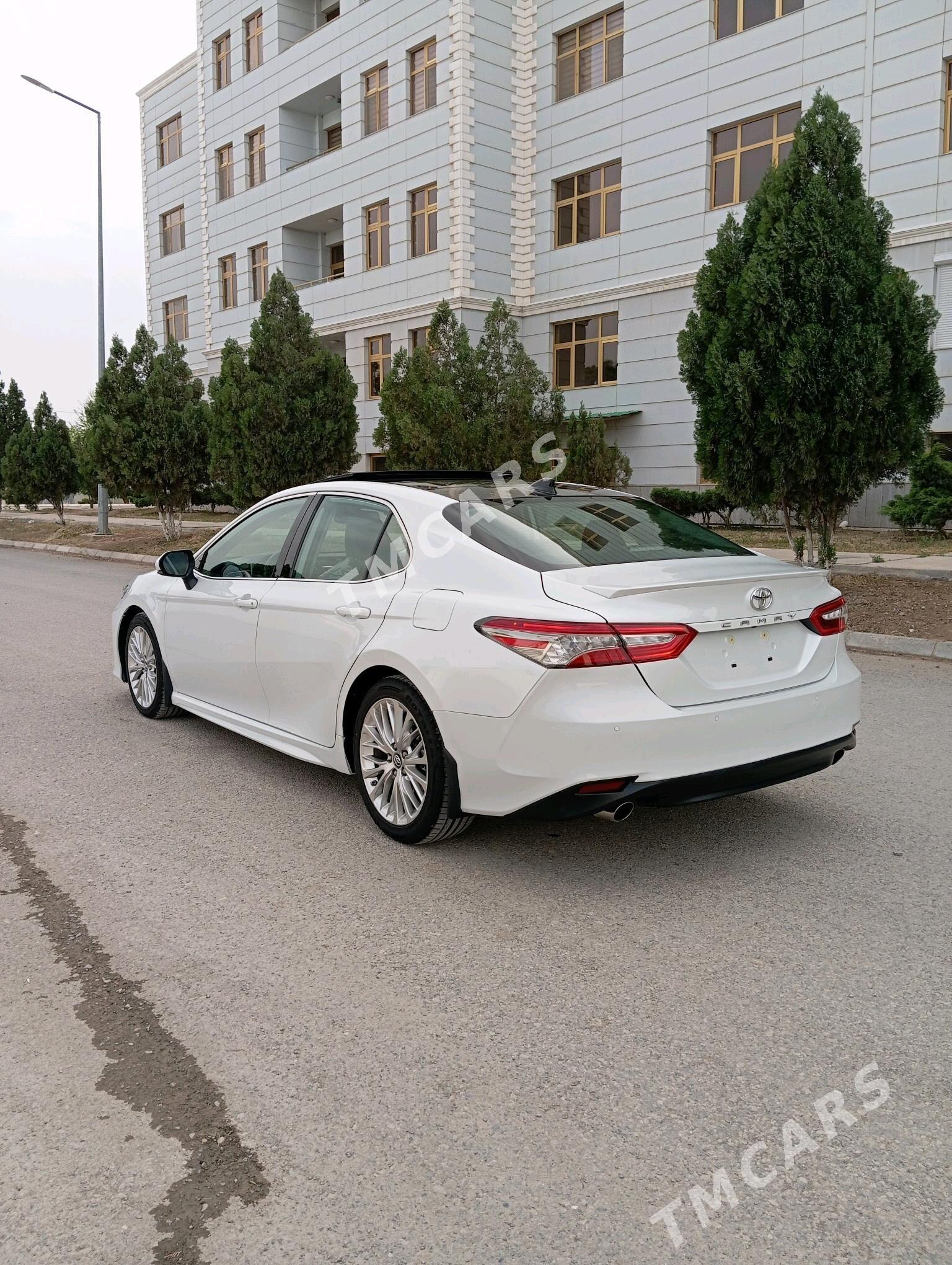 Toyota Camry 2019 - 480 000 TMT - Мары - img 4