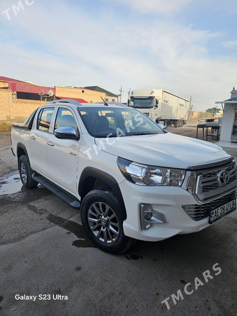 Toyota Hilux 2021 - 550 000 TMT - Туркменабат - img 3