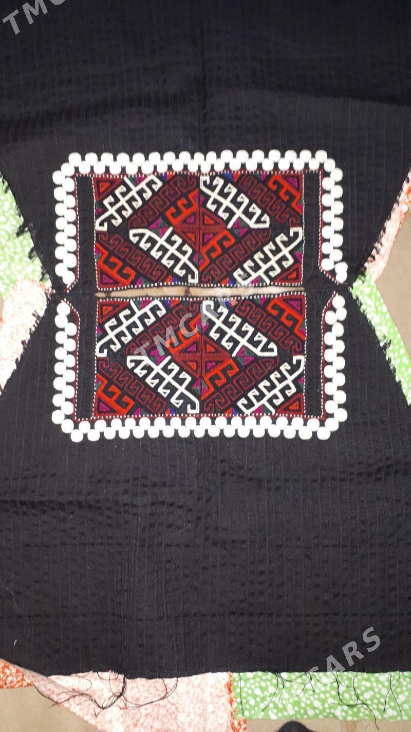 Yomut geyim - Türkmenbaşy - img 2