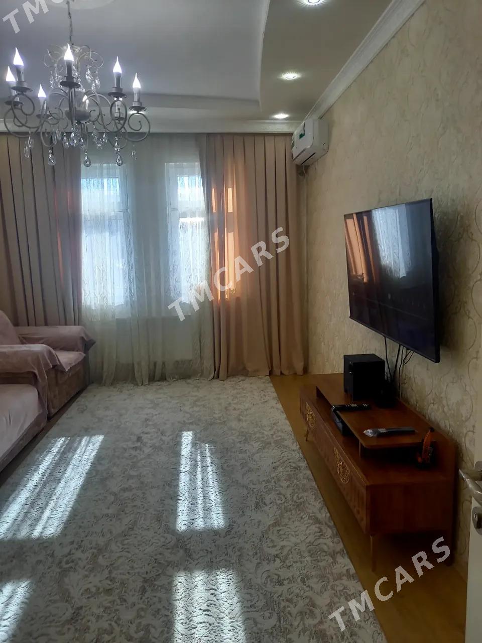 продаю квартиру в Бюзмейине - Büzmeýin - img 1