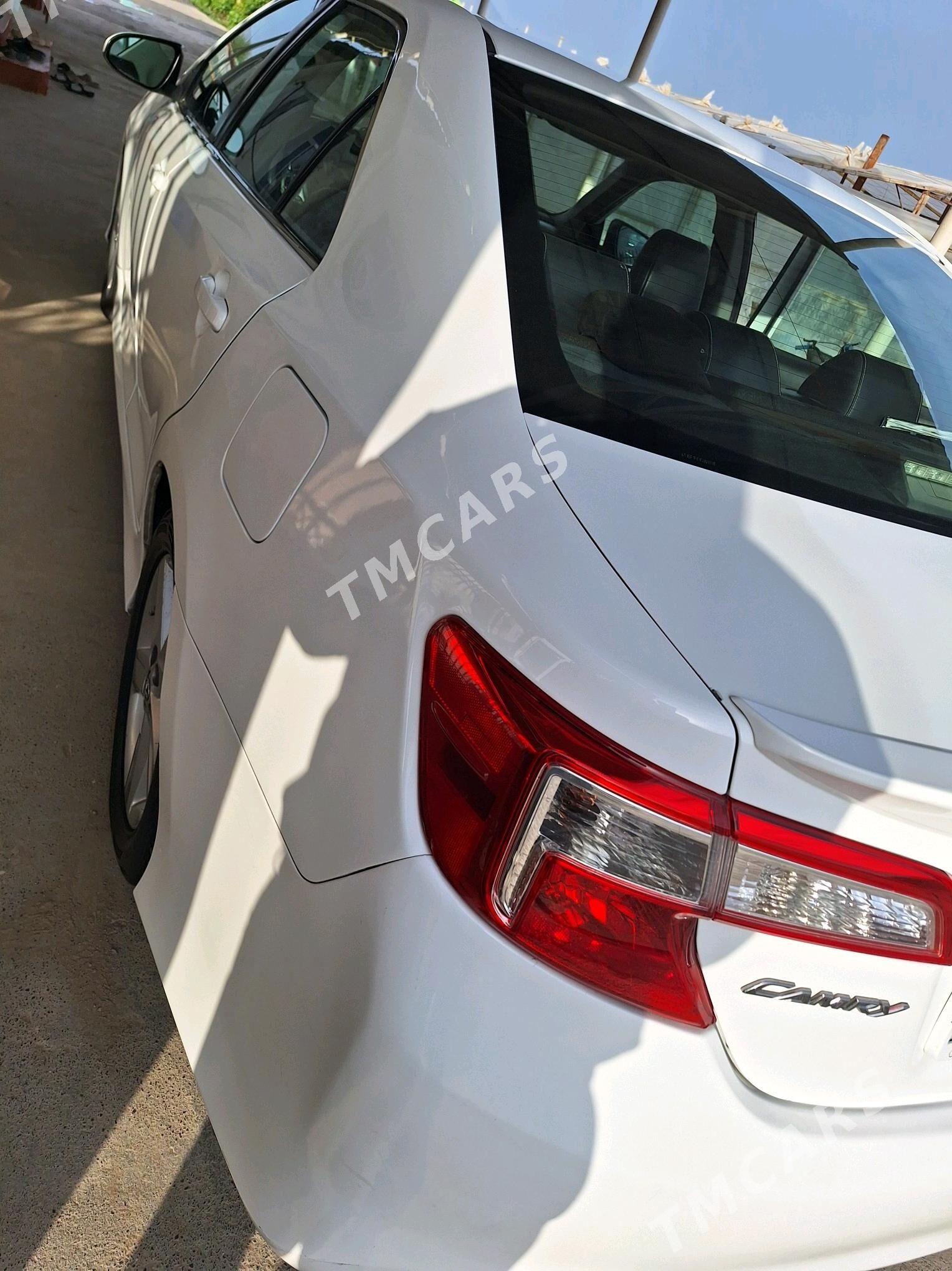 Toyota Camry 2011 - 220 000 TMT - Ашхабад - img 2