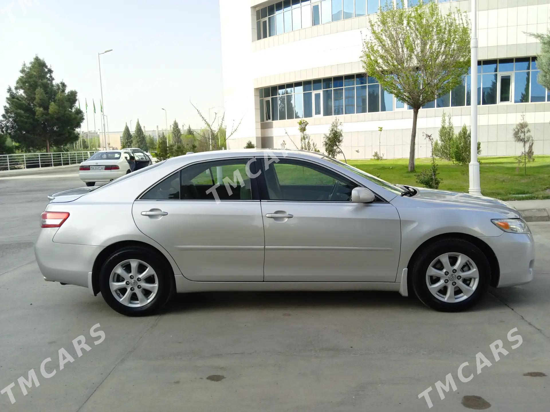 Toyota Camry 2011 - 190 000 TMT - Мары - img 3
