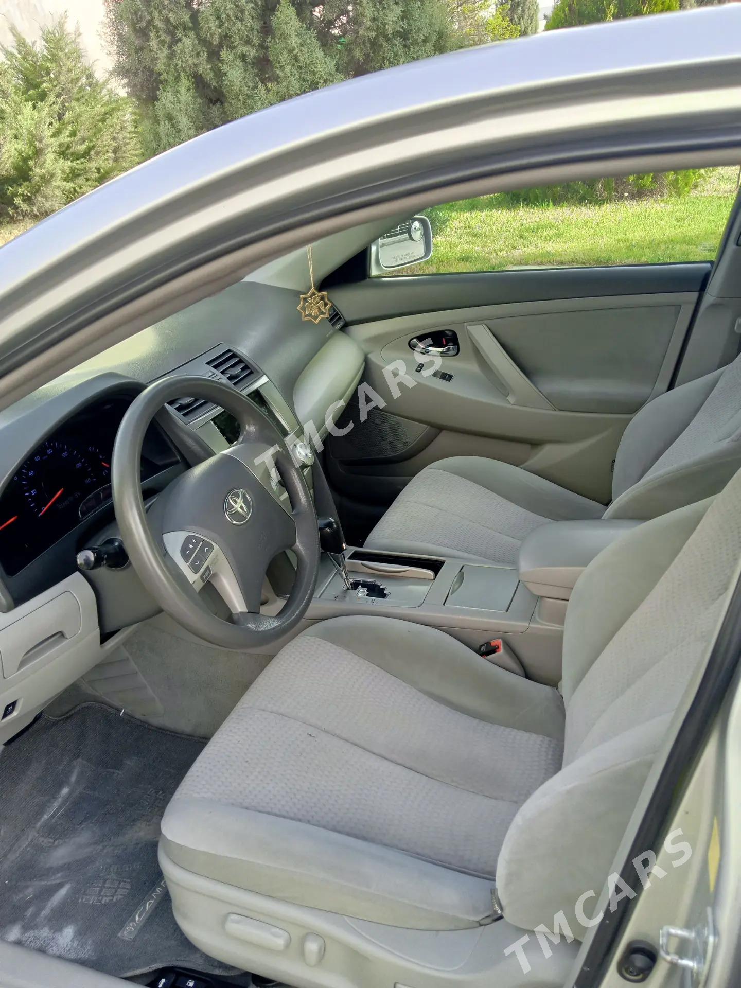 Toyota Camry 2011 - 190 000 TMT - Мары - img 7