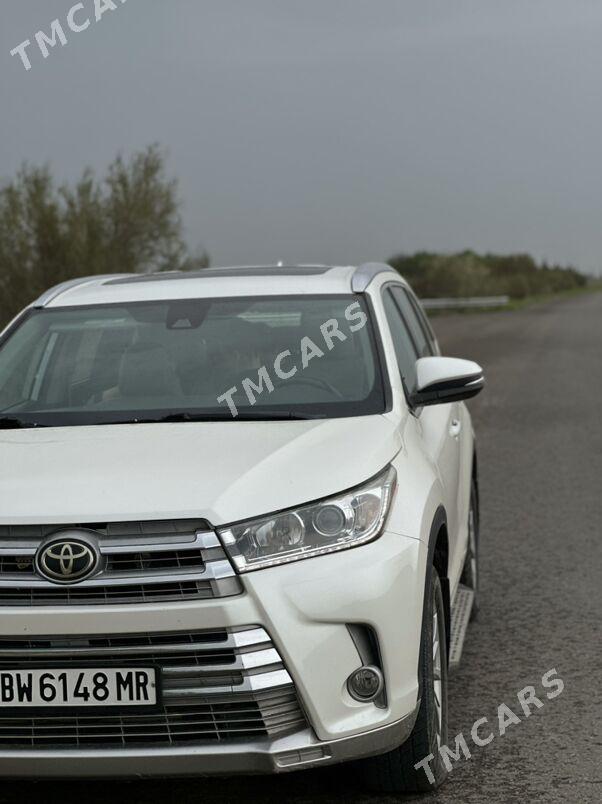 Toyota Highlander 2019 - 400 000 TMT - Мары - img 4